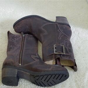 Olukai Kaiulani Distressed Brown Leather Western Embroidered Boots